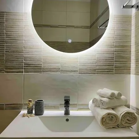 Sunbeam Evia Apartment *